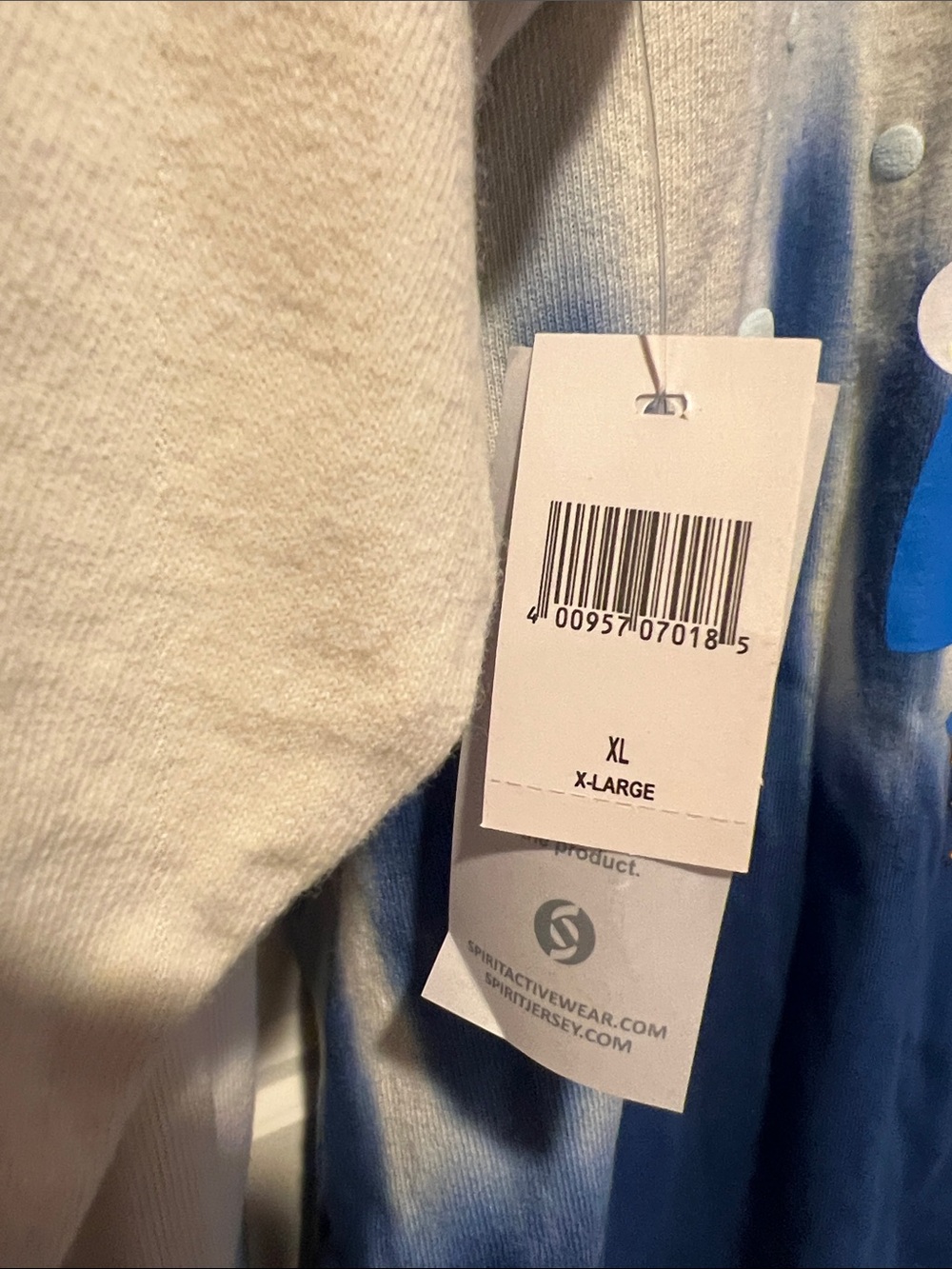 DisneyFinding Nemo White and Blue Dip-Dye Long Sleeve Tee with Pelican Patch. - Picture 5 of 6